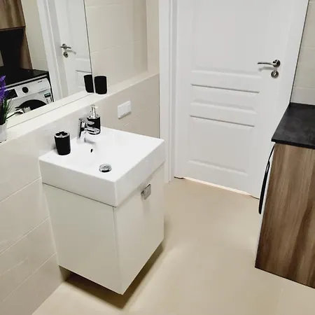 Appartement Apartwro 6th - Przy Dworcu Glownym Pkp Wrocław