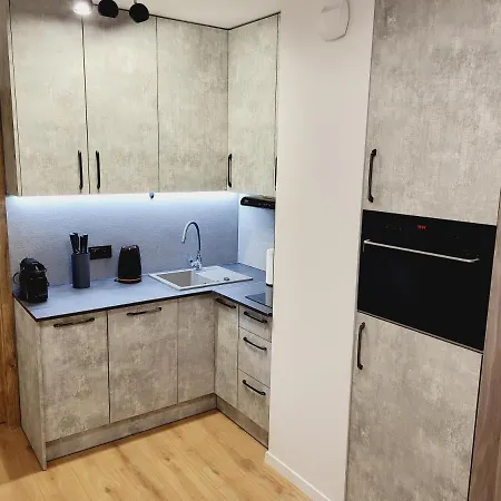 Apartwro 6th - Przy Dworcu Glownym Pkp Apartment